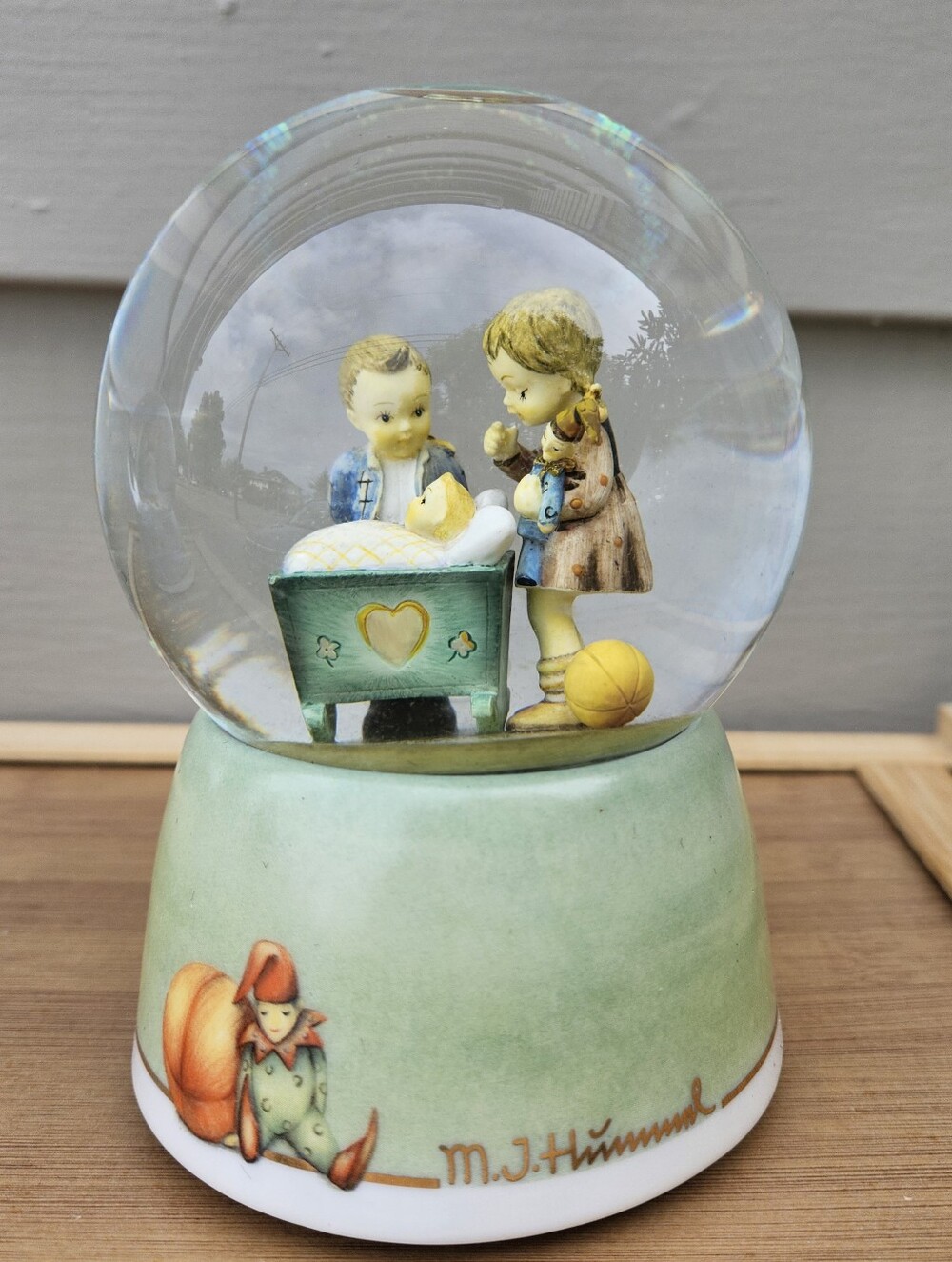 M.I. Hummel "Blessed Event" musical snow globe (Hummel 333)